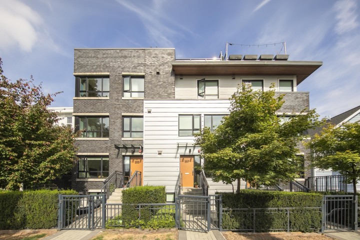 Photo 1 at 357 E 16th Avenue, Mount Pleasant VE, Vancouver East