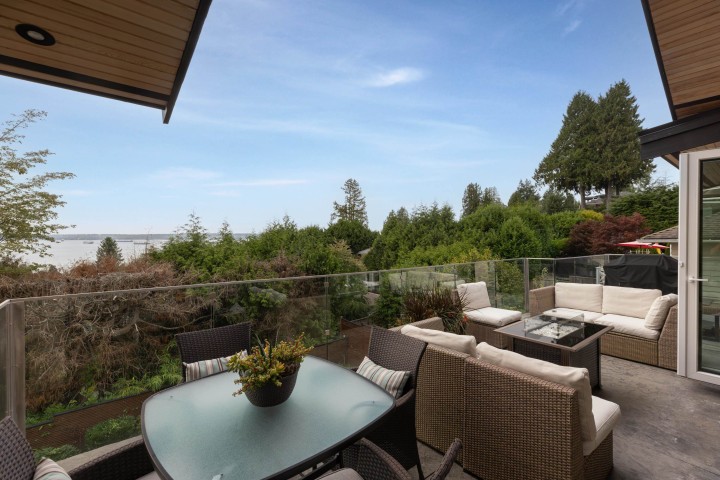 Photo 25 at 2512 Palmerston Avenue, Dundarave, West Vancouver