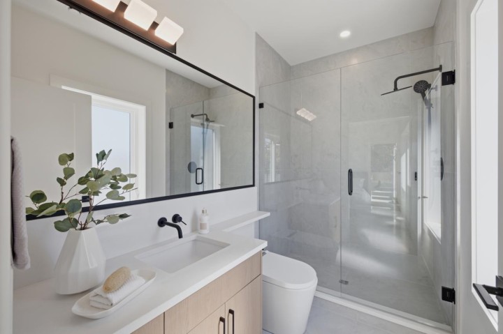 Photo 18 at 3016 E 19th Avenue, Renfrew Heights, Vancouver East