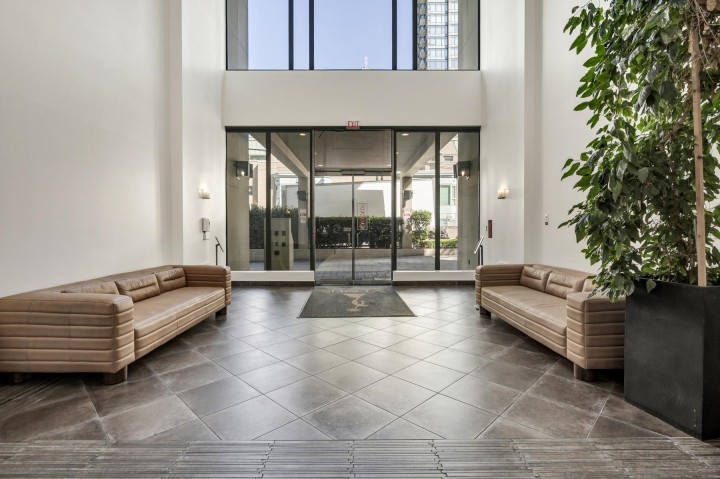 Photo 25 at 607 - 1239 W Georgia Street, Coal Harbour, Vancouver West