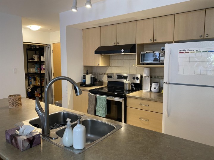 Photo 6 at 210 - 2891 E Hastings Street, Hastings Sunrise, Vancouver East
