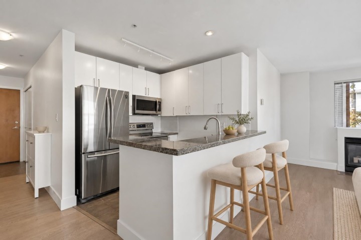 Photo 7 at 307 - 2680 Arbutus Street, Kitsilano, Vancouver West