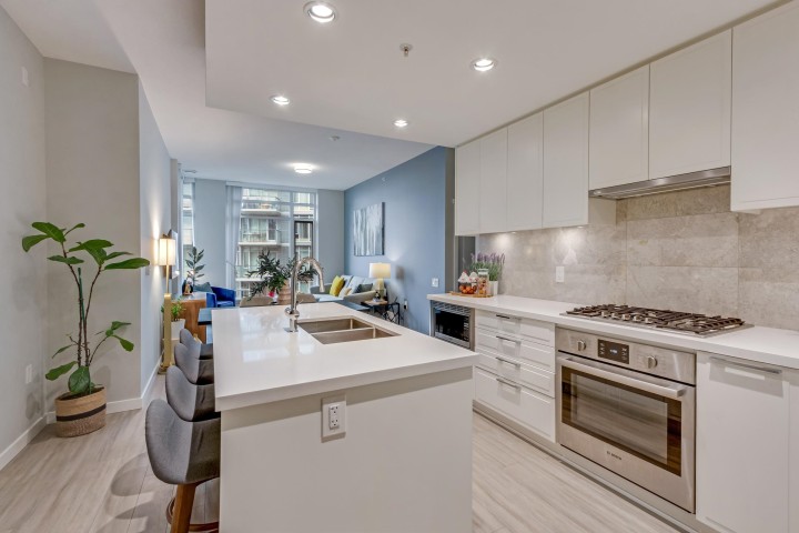 Photo 13 at 308 - 3188 Riverwalk Avenue, South Marine, Vancouver East
