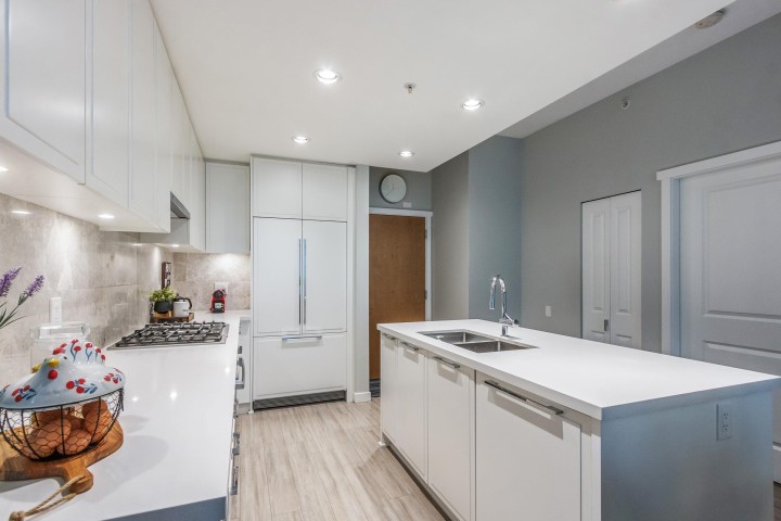 Photo 9 at 308 - 3188 Riverwalk Avenue, South Marine, Vancouver East