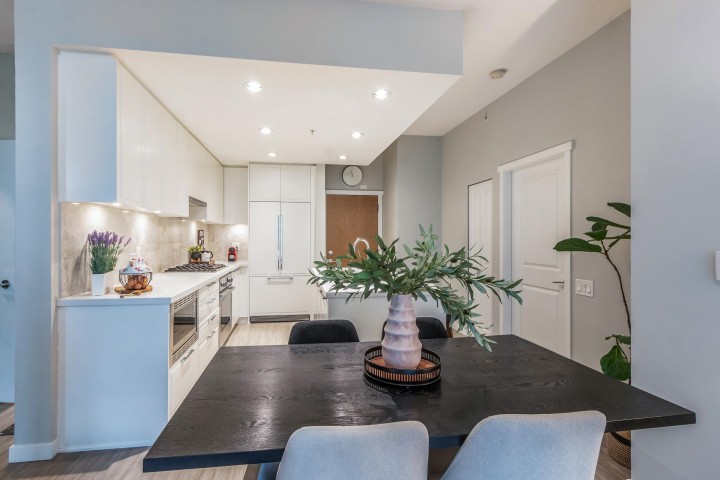 Photo 8 at 308 - 3188 Riverwalk Avenue, South Marine, Vancouver East