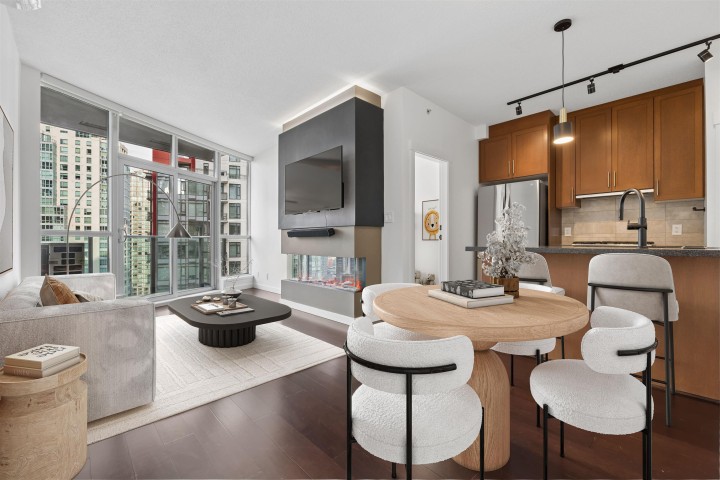 Photo 1 at 2007 - 1189 Melville Street, Coal Harbour, Vancouver West