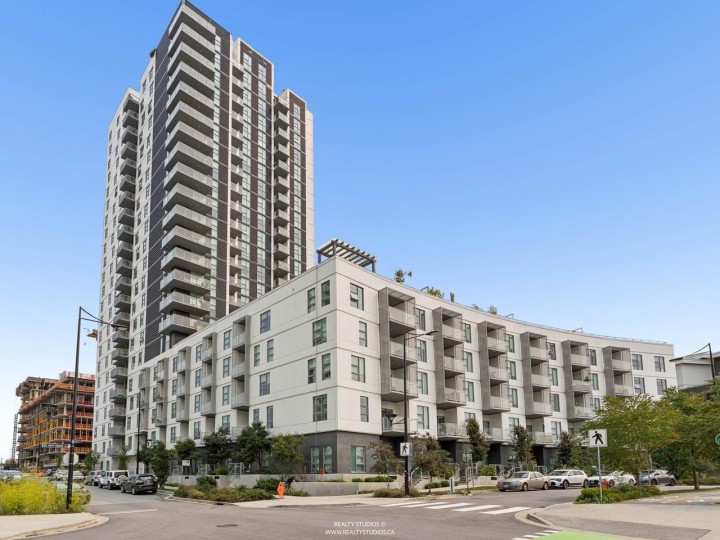 Photo 1 at 1401 - 3430 E Kent Avenue, South Marine, Vancouver East