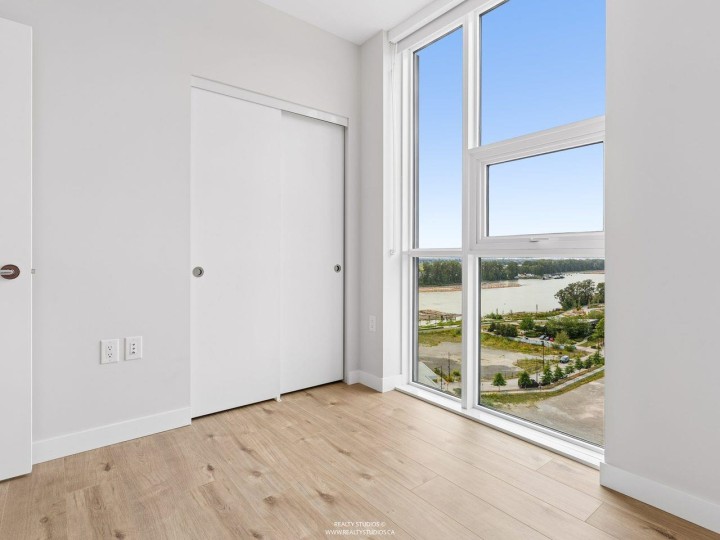 Photo 15 at 1401 - 3430 E Kent Avenue, South Marine, Vancouver East