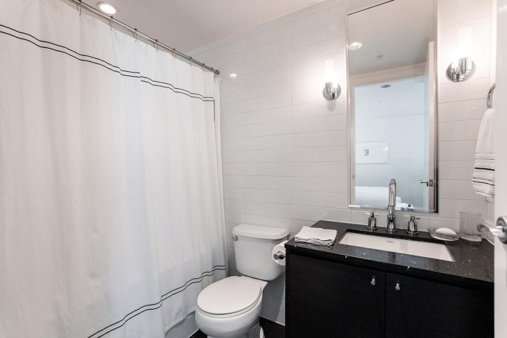 Photo 27 at 401 - 988 Richards Street, Yaletown, Vancouver West