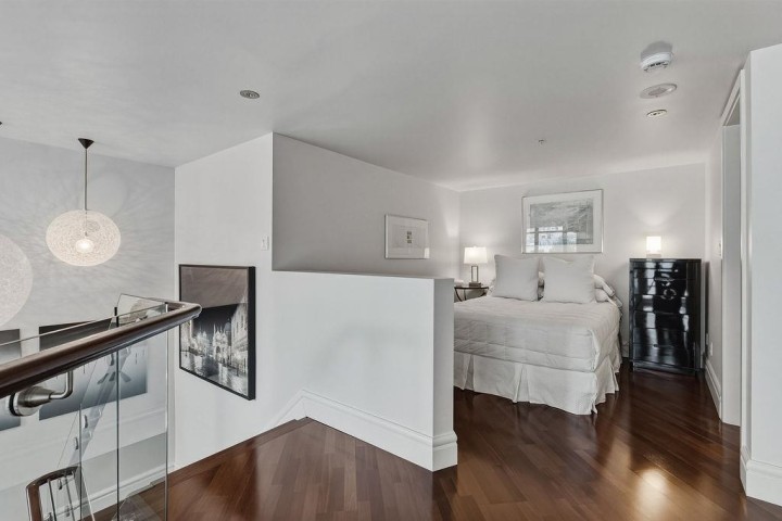 Photo 25 at 401 - 988 Richards Street, Yaletown, Vancouver West
