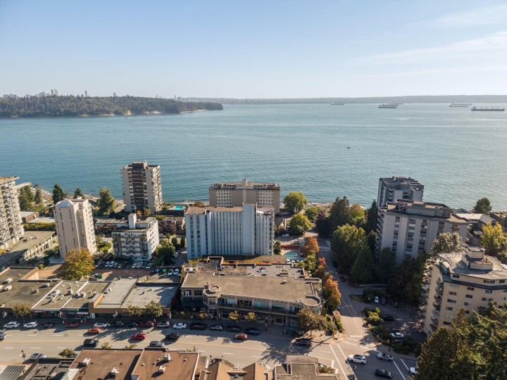 Photo 14 at 205 - 1896 Marine Drive, Ambleside, West Vancouver