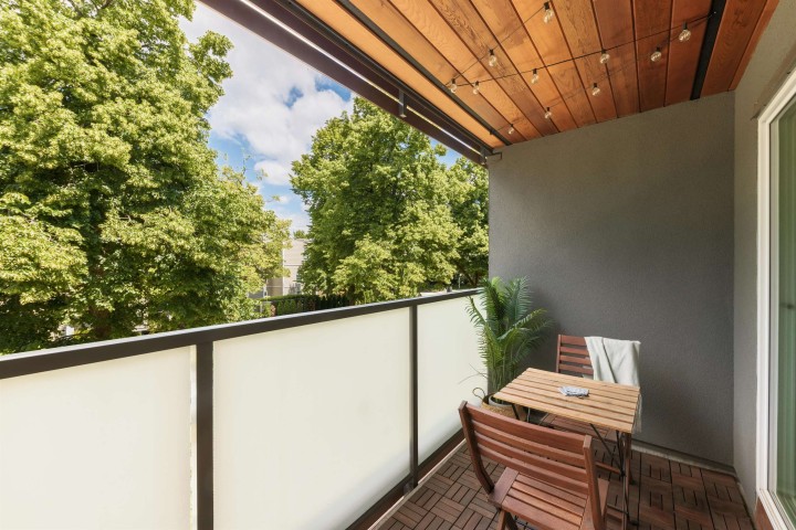 Photo 18 at 306 - 570 E 8th Avenue, Mount Pleasant VE, Vancouver East