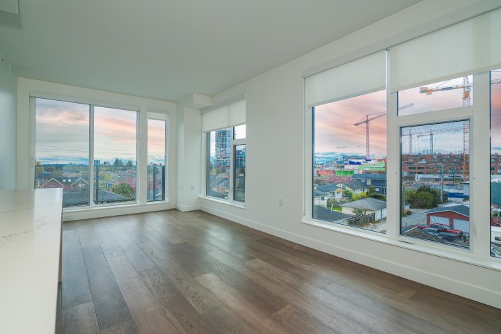 Photo 5 at 411 - 5733 Alberta Street, Oakridge VW, Vancouver West