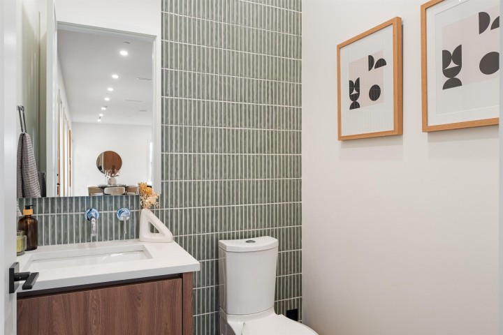 Photo 12 at 948 W 57th Avenue, South Cambie, Vancouver West