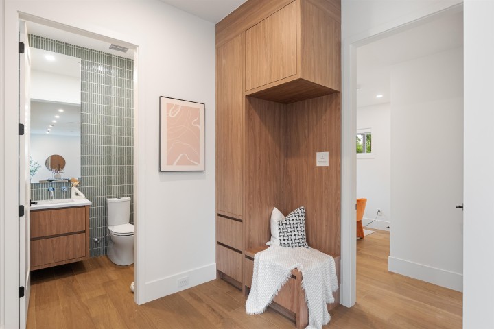 Photo 9 at 948 W 57th Avenue, South Cambie, Vancouver West