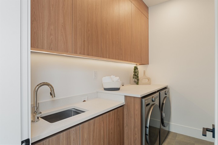 Photo 19 at 948 W 57th Avenue, South Cambie, Vancouver West