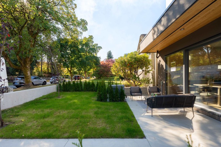 Photo 37 at 1 - 2941 W 29th Avenue, MacKenzie Heights, Vancouver West