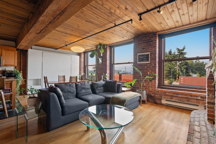 Photo 6 at 305 - 41 Alexander Street, Downtown VE, Vancouver East