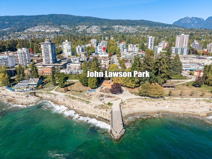 Photo 37 at 204 - 565 17 Street, Ambleside, West Vancouver