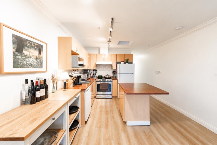 Photo 12 at 406 - 5629 Dunbar Street, Dunbar, Vancouver West