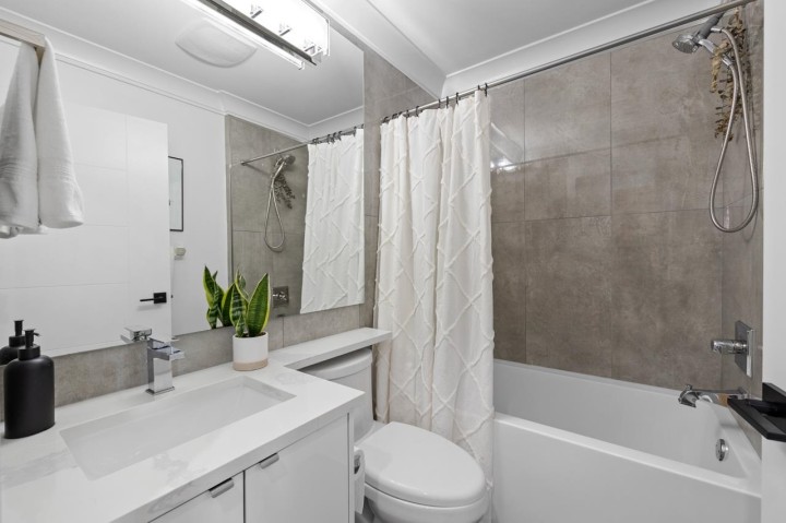 Photo 22 at 5867 Battison Street, Killarney VE, Vancouver East