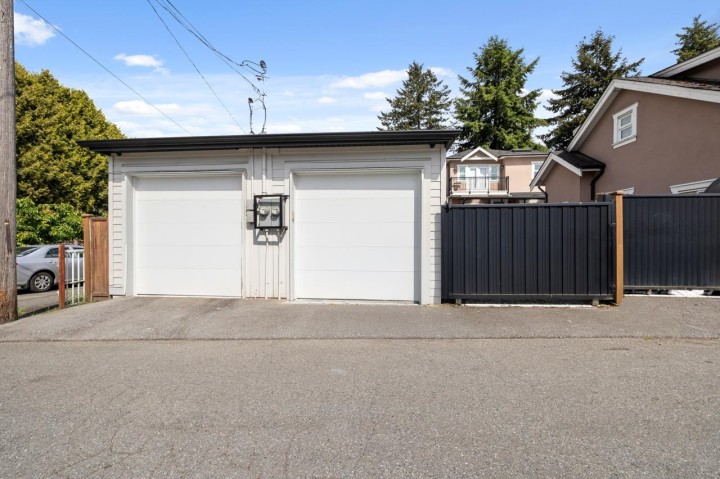 Photo 34 at 5867 Battison Street, Killarney VE, Vancouver East