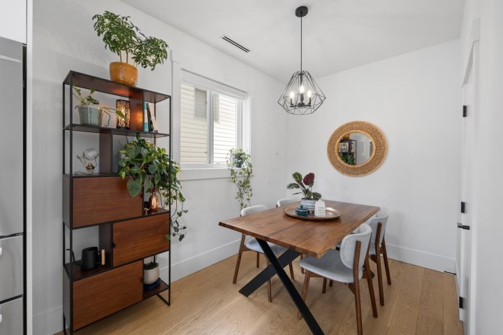 Photo 10 at 5867 Battison Street, Killarney VE, Vancouver East