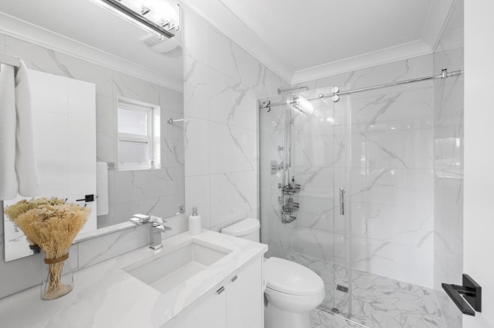 Photo 18 at 5867 Battison Street, Killarney VE, Vancouver East
