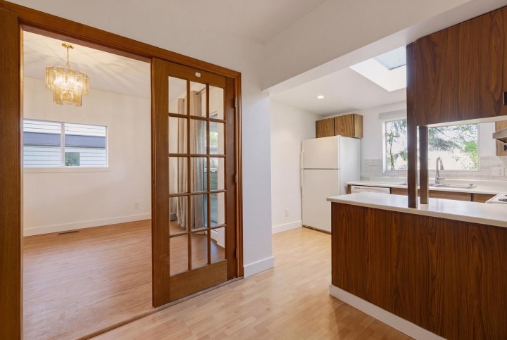 Photo 5 at 441 E 28th Avenue, Fraser VE, Vancouver East