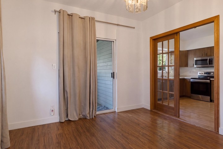 Photo 10 at 441 E 28th Avenue, Fraser VE, Vancouver East