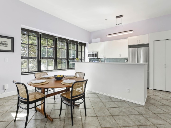 Photo 15 at 304 - 4590 Earles Street, Collingwood VE, Vancouver East