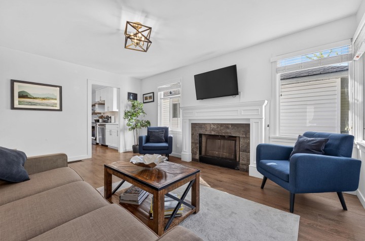 Photo 7 at 2218 E 11th Avenue, Grandview Woodland, Vancouver East