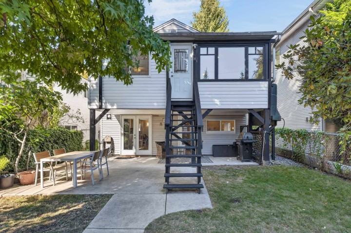 Photo 39 at 2218 E 11th Avenue, Grandview Woodland, Vancouver East