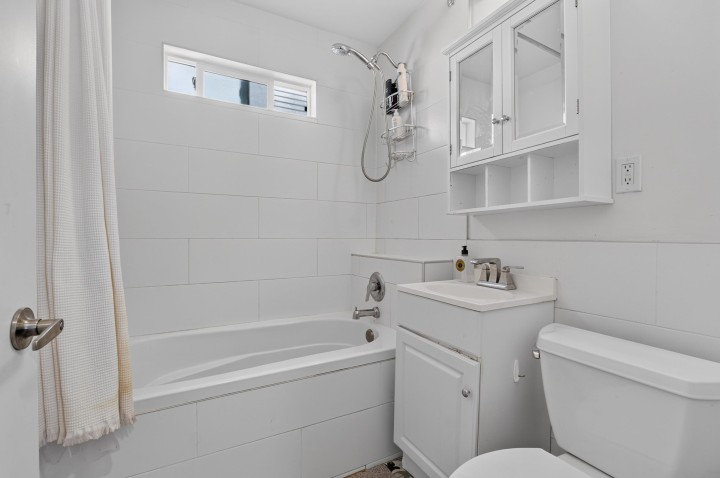 Photo 21 at 2218 E 11th Avenue, Grandview Woodland, Vancouver East