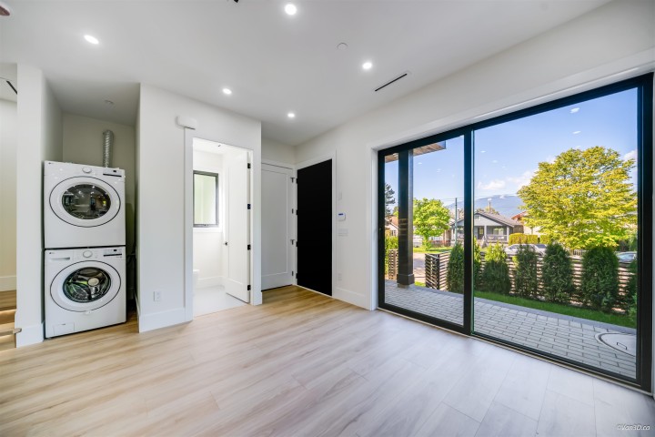 Photo 6 at 1 - 2636 Mcgill Street, Hastings Sunrise, Vancouver East