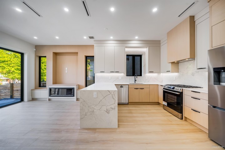 Photo 12 at 1 - 2636 Mcgill Street, Hastings Sunrise, Vancouver East