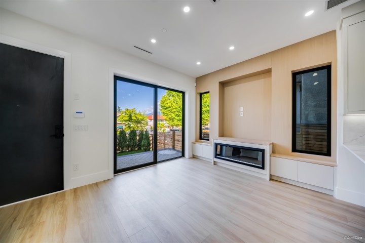Photo 7 at 1 - 2636 Mcgill Street, Hastings Sunrise, Vancouver East