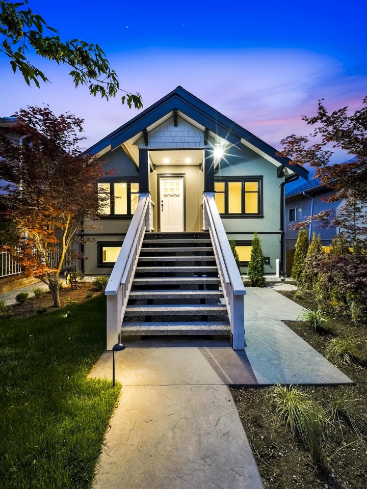 Photo 24 at 1 - 2339 Parker Street, Grandview Woodland, Vancouver East