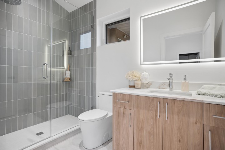 Photo 24 at 2 - 2339 Parker Street, Grandview Woodland, Vancouver East