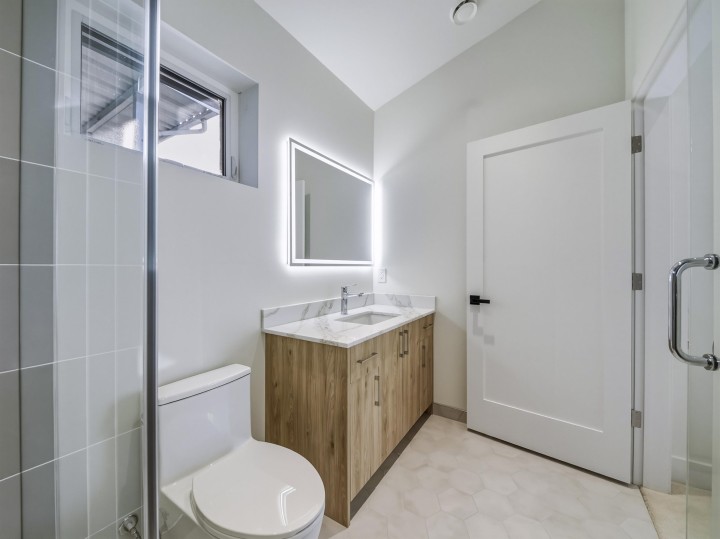 Photo 30 at 2 - 2339 Parker Street, Grandview Woodland, Vancouver East