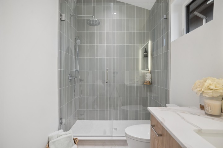 Photo 25 at 2 - 2339 Parker Street, Grandview Woodland, Vancouver East