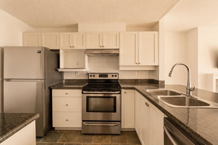Photo 10 at 205 - 2080 Kent Avenue South, South Marine, Vancouver East