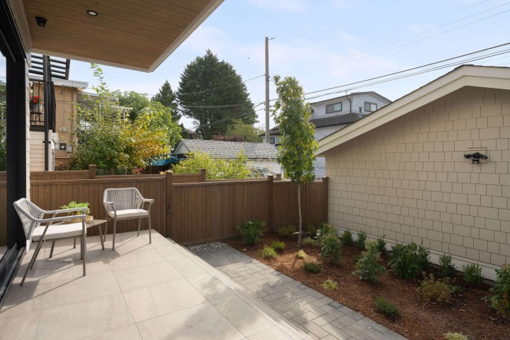Photo 36 at 2 - 2344 W 45th Avenue, Kerrisdale, Vancouver West