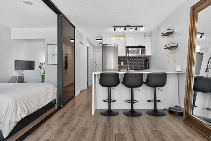 Photo 7 at 312 - 1082 Seymour Street, Downtown VW, Vancouver West