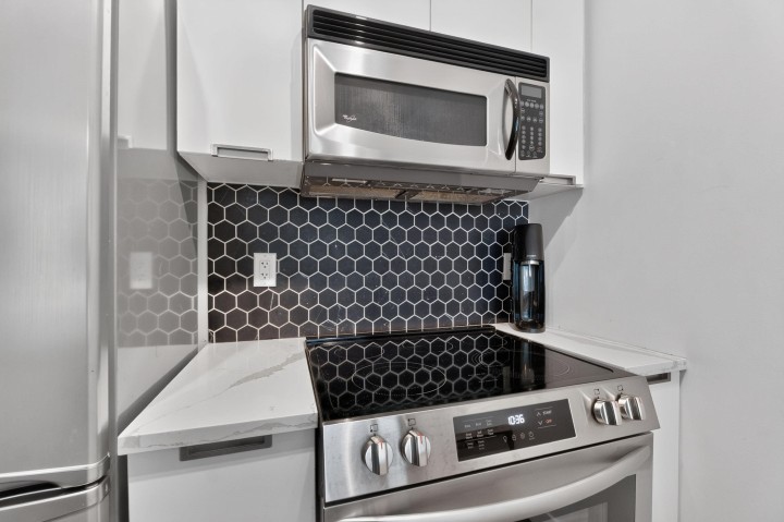 Photo 9 at 312 - 1082 Seymour Street, Downtown VW, Vancouver West