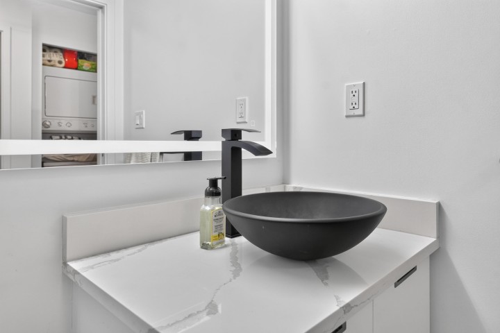 Photo 18 at 312 - 1082 Seymour Street, Downtown VW, Vancouver West