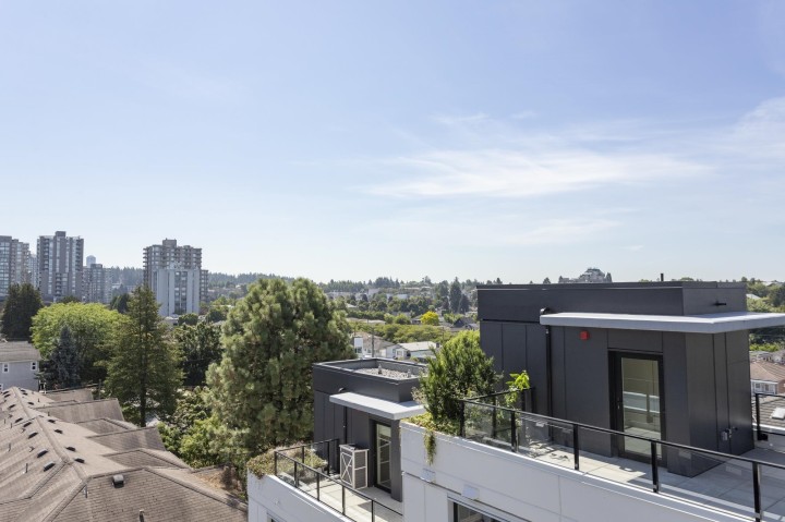Photo 20 at 405 - 3264 Vanness Avenue, Collingwood VE, Vancouver East
