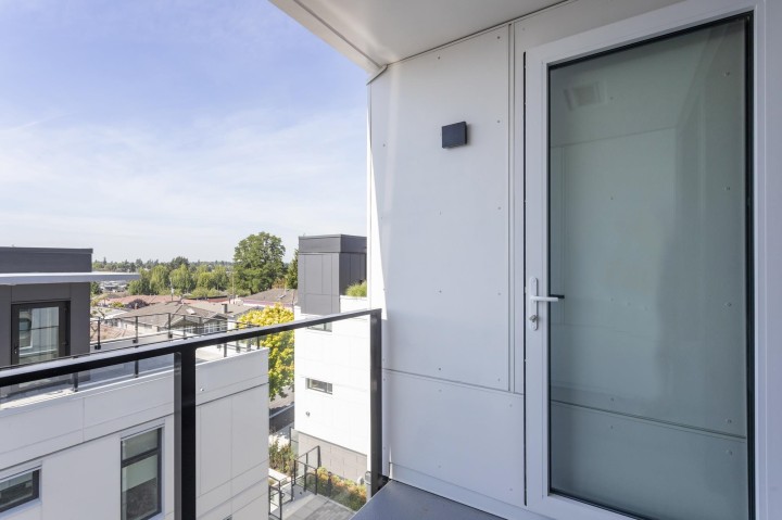 Photo 18 at 405 - 3264 Vanness Avenue, Collingwood VE, Vancouver East