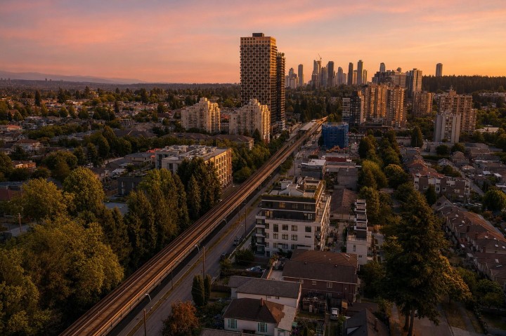 Photo 25 at 405 - 3264 Vanness Avenue, Collingwood VE, Vancouver East