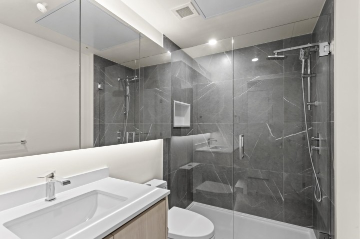 Photo 17 at 410 - 3264 Vanness Avenue, Collingwood VE, Vancouver East